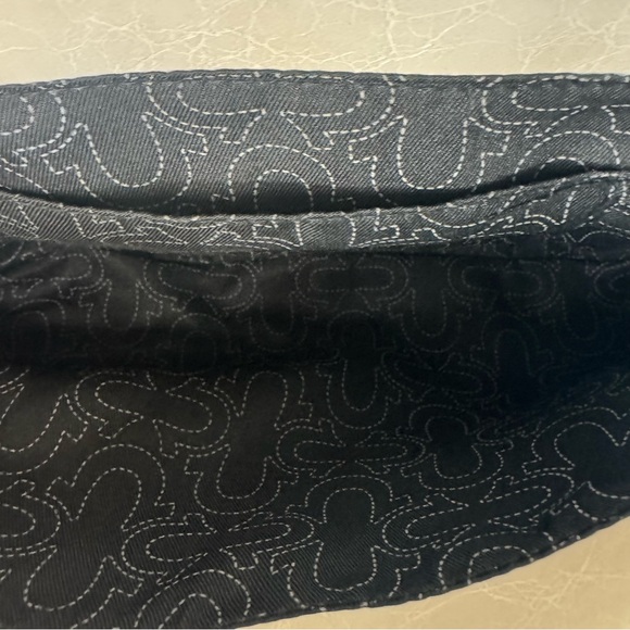 NWT TRUE RELIGION Light Gray Shoulder Bag Chain Strap Crossbody Purse - Picture 9 of 9